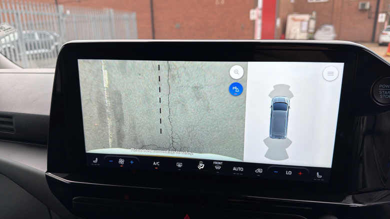 Ford Tourneo Custom 320 L2 Diesel Fwd 2.0 EcoBlue 136ps H1 Titanium 8 seater Auto